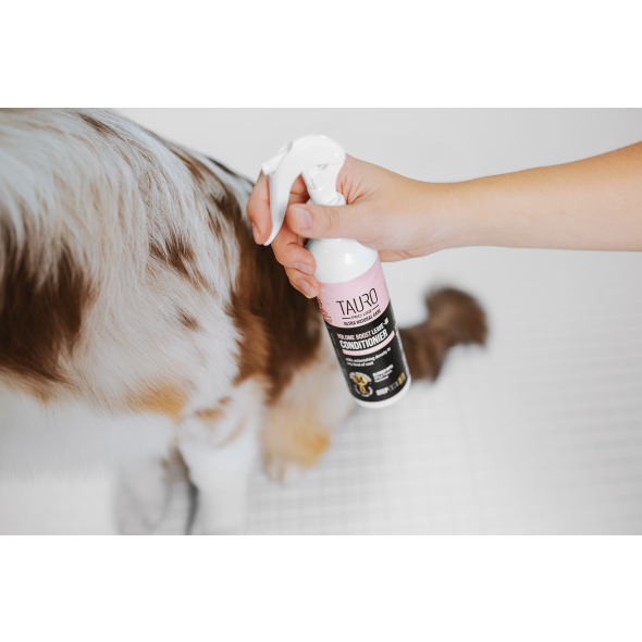 Tauro Pro Line Ultra Natural Care Volume Boost Leave-In Conditionier Незмивний кондиціонер для надання об'єму шерсті собак і котів, 250 мл - 1