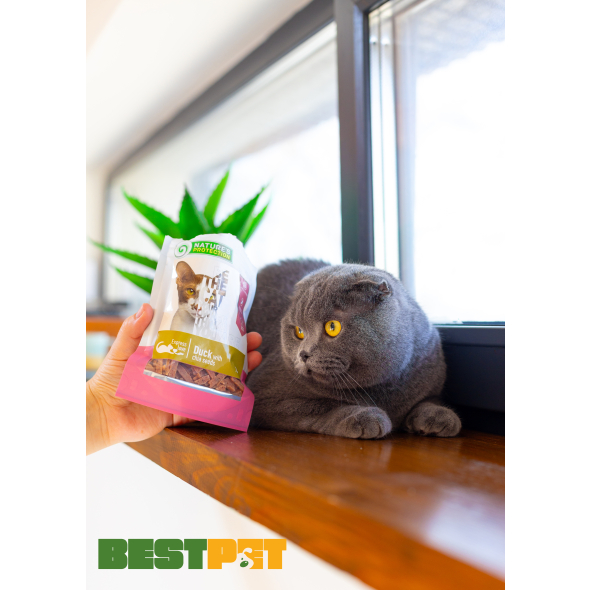 Nature's Protection Duck with chia seeds Ласощі для котів снеки з качкою і чіа, 75 г - 1