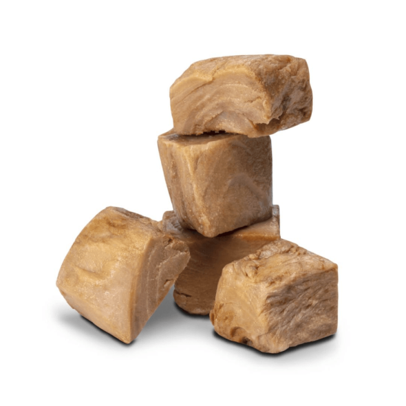 Natural Kitty Meaty Cube Tuna Ласощі-Кубики з тунця для собак і котів 60 г - 1