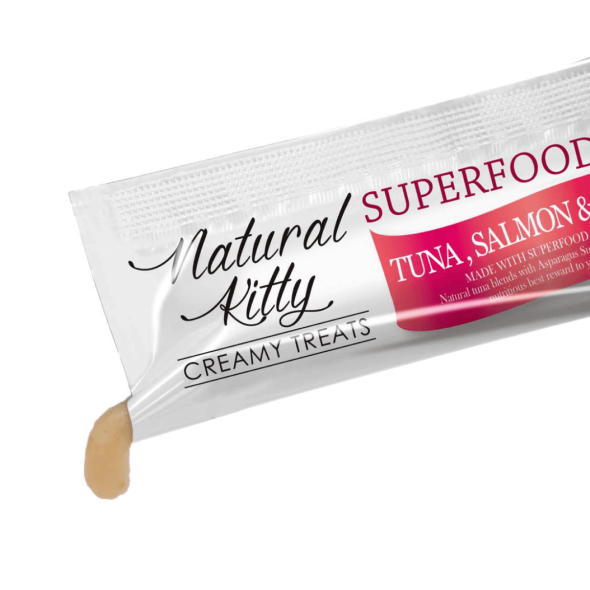 Natural Kitty Creamy Treats Кремові ласощі з тунцем, лососем і журавлиною для котів 4 шт. по 12 г - 1