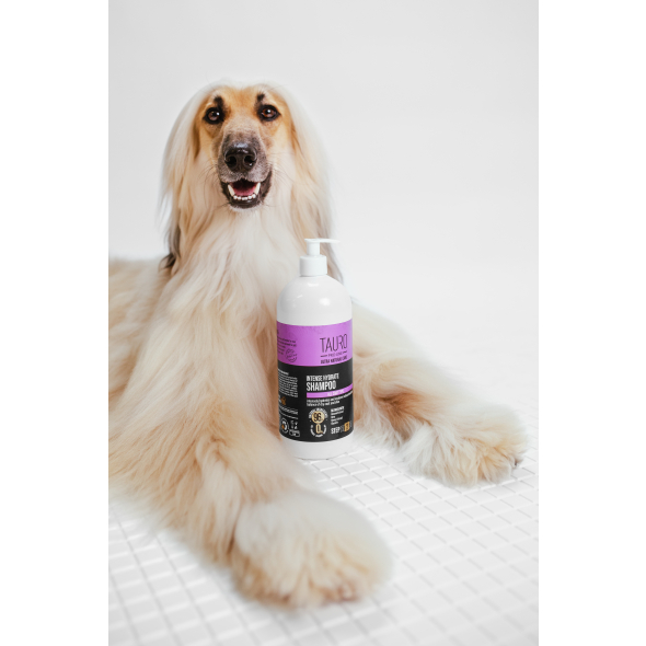 Tauro Pro Line Ultra Natural Care Intense Hydrate Shampoo Інтенсивно зволожувальний шампунь для шерсті та шкіри собак і котів, 400 мл - 1